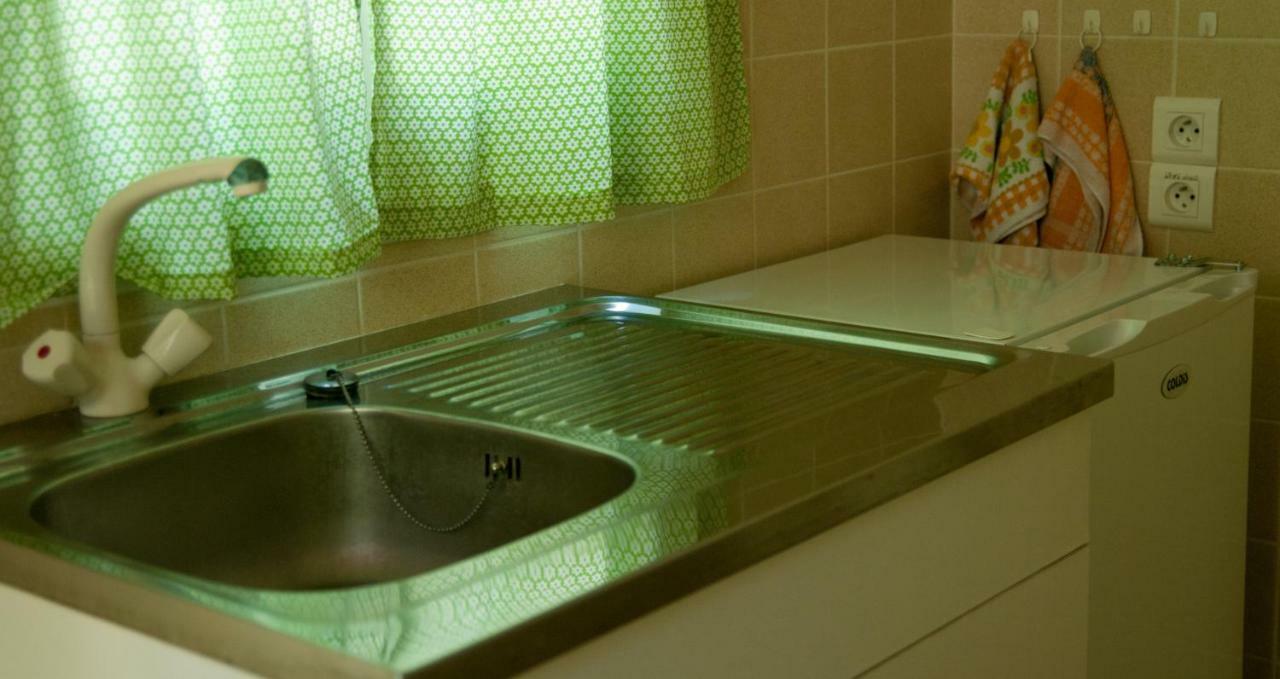 Bed and Breakfast Mas De Font Chaude Clermont-lʼHérault Zewnętrze zdjęcie